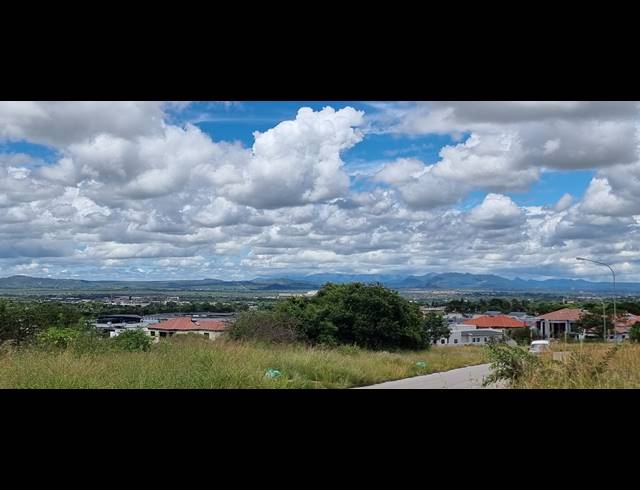 4,059M² VACANT LAND FOR SALE IN STERPARK